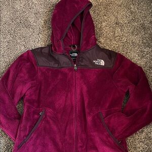 The North Face Women's Fleece Jacket - Rich Burgundy Purple